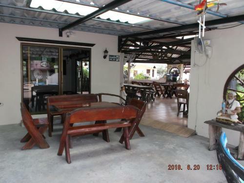Hotel Ryans Resort
