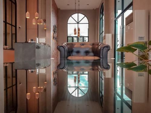 Le Lert Hotel Ratchaburi
