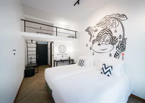 Blu Monkey Hub & Hotel Ranong