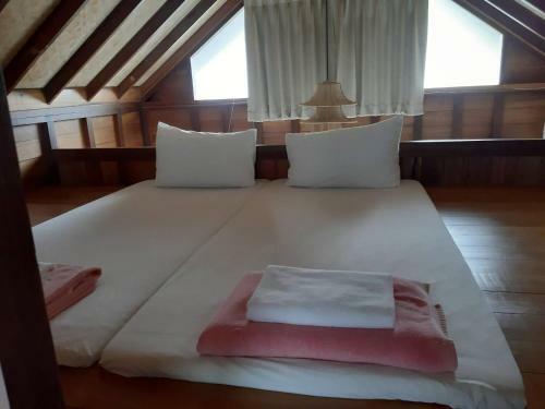 Hotel 100 Islands Resort & Spa