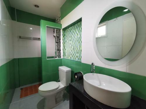Hotel Smile Resort Sriracha