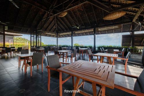 Hotel Nora Buri Resort & Residence