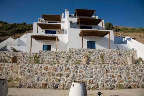 Kionia Apartments