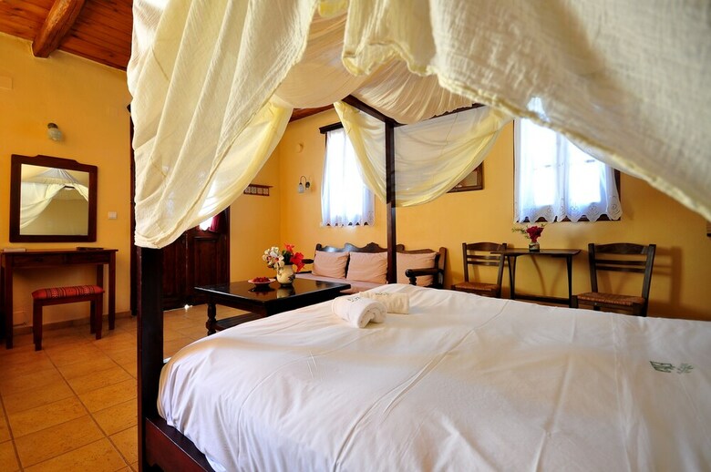 Elia Traditional Hotel & Spa