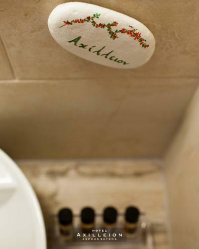 Achilleion Hotel