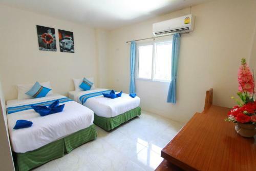 Albergue Lucky House Koh Tao