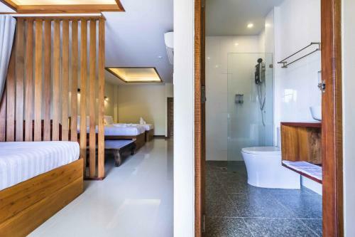Wyh Hotels