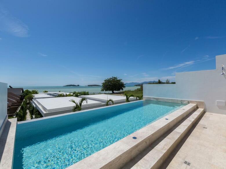 Skye Beach Hotel