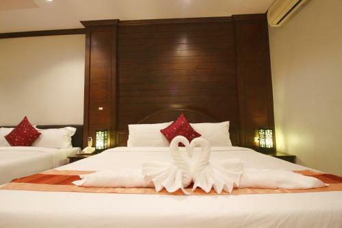Baan Veerakit Hotel