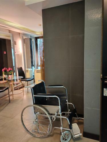 Aparthotel Avatar Suites Hotel
