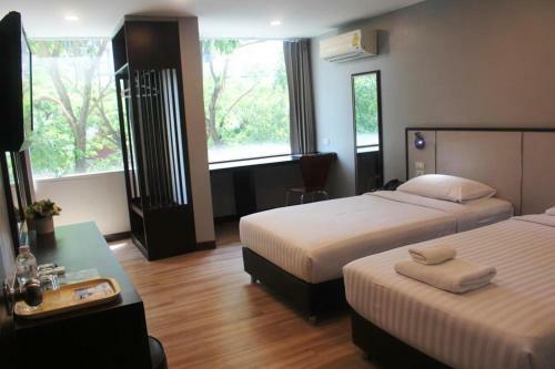 Hotel Ywca International House