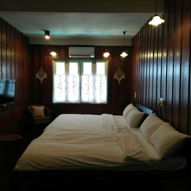 Hostal Ishome& Hashery