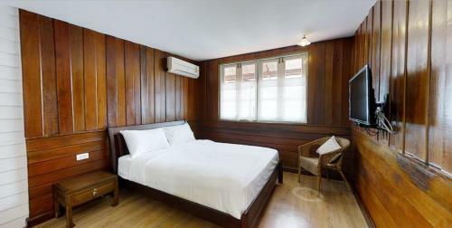 Hostal Ishome& Hashery