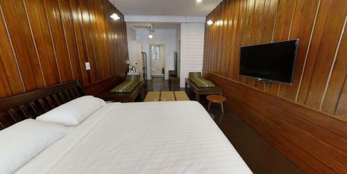 Hostal Ishome& Hashery