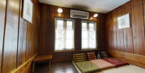 Hostal Ishome& Hashery