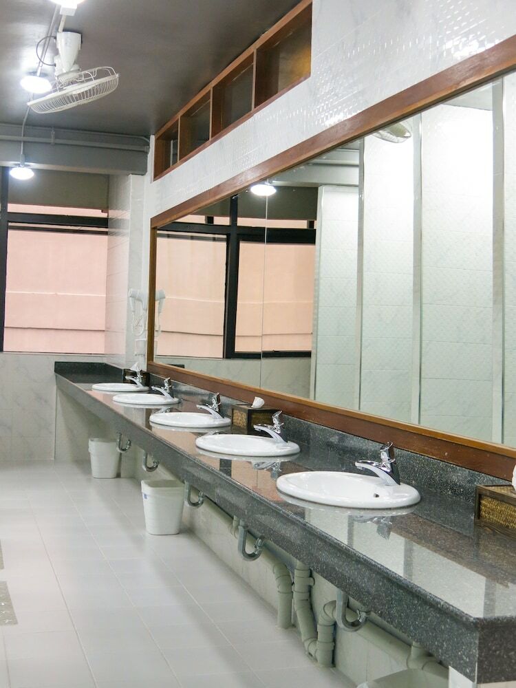 Metro Pratunam Boutique Hotel