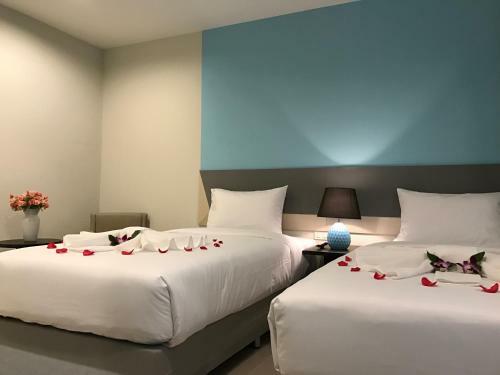 Zircon Hotel