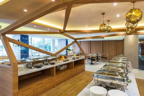 Zircon Hotel