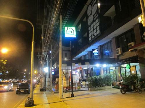 Homey-donmueang Hostel