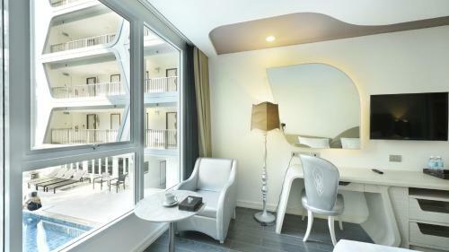 Le Tada Parkview Hotel