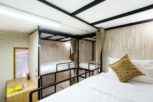 Hostel At Thonglor