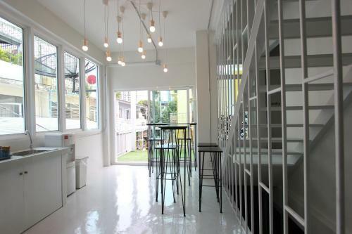 Diff Hostel