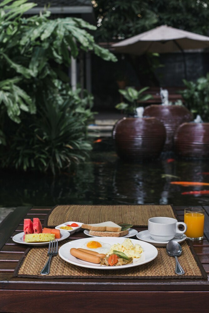 Issara By D Hostel