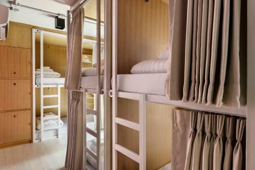 Travelier Hostel