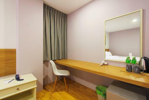Hotel D Varee Xpress Pula Silom, Bangkok
