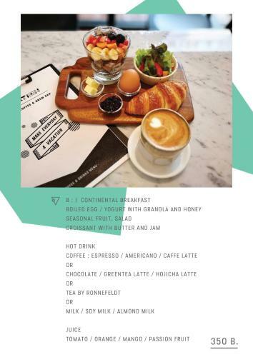 Hotel Vacation Bangkok, The Artistic Home