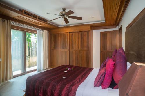 Beachfront Resort Villa Baan Leelavadee 4br