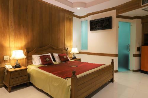 Hotel Right Spot
