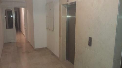Apartamento Spacious Modern App Richly Furnished