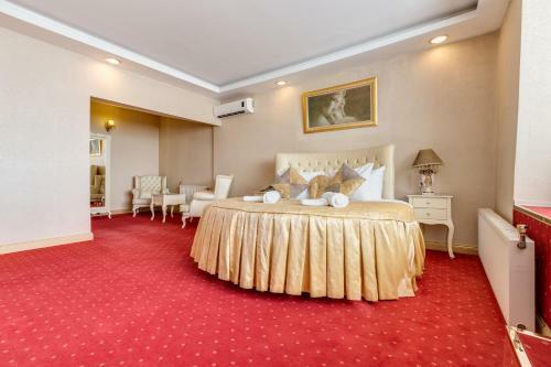 Twins Boutique Hotel