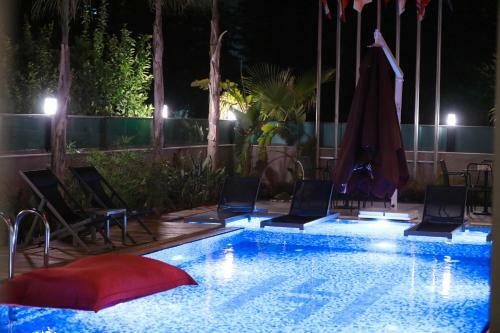 Laren Sea Side Hotel Spa