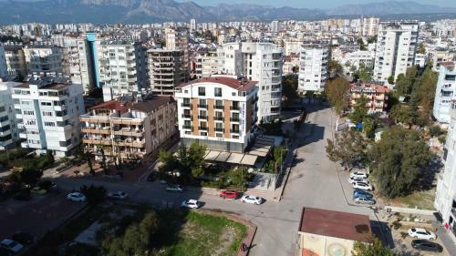 Zeynel Hotel