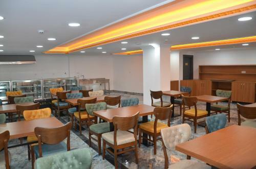 Hotel Piyes Otel