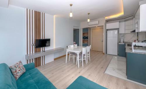 Theluna Suite Hotel