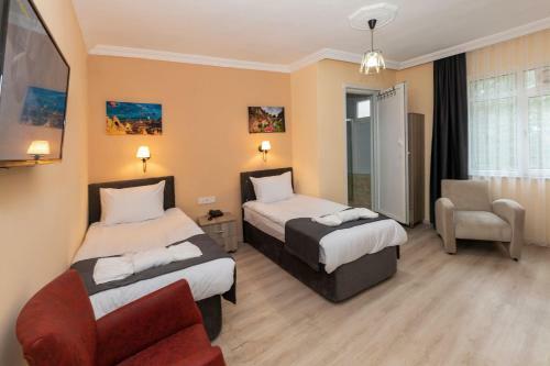 Golden Flower Hotel
