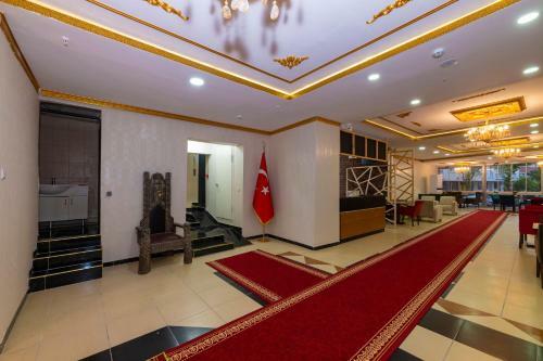 Golden Flower Hotel