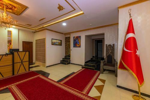 Golden Flower Hotel