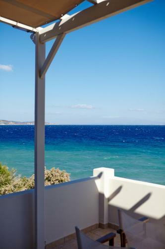 Amarandos Sea View Apartments