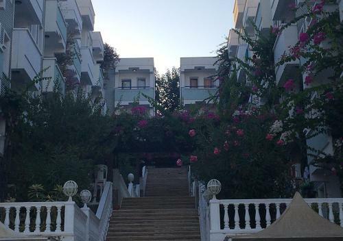Sunpoint Family Hotel