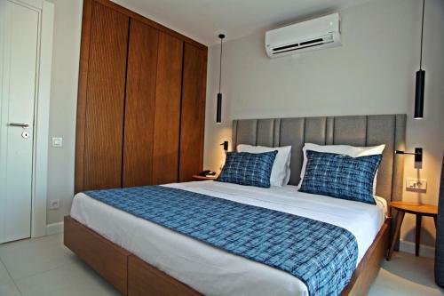 Queen Apart Hotel & Residence