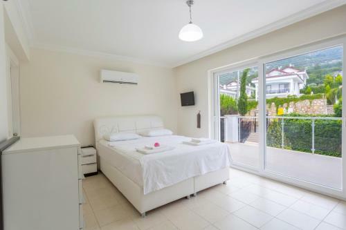 Crown 2 Villa