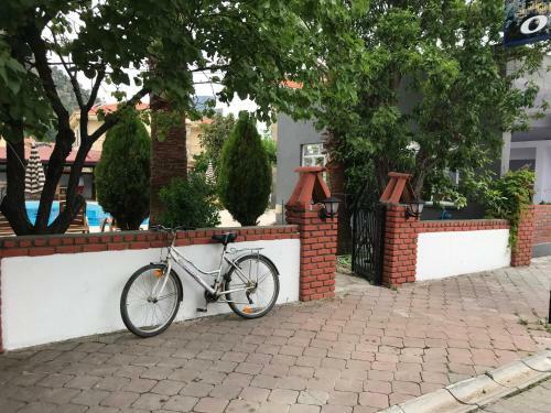 Yeni Doga Hotel