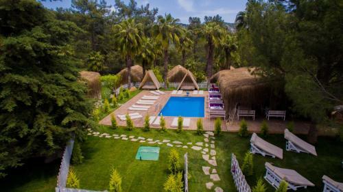The Hill Glamping �?ral?