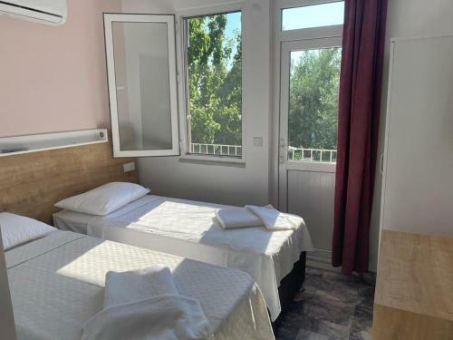 Bella Rose Hotel