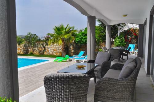 Heights Villa C