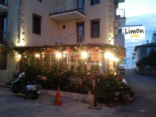 Hotel L?mon Otel Fo�a